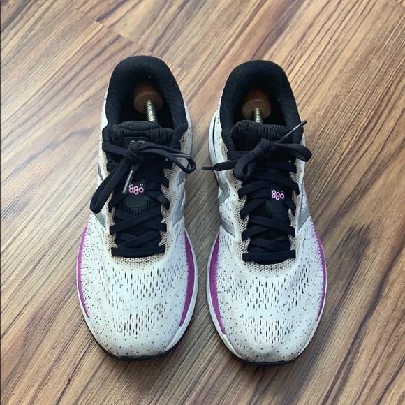 new balance 880 womens size 8